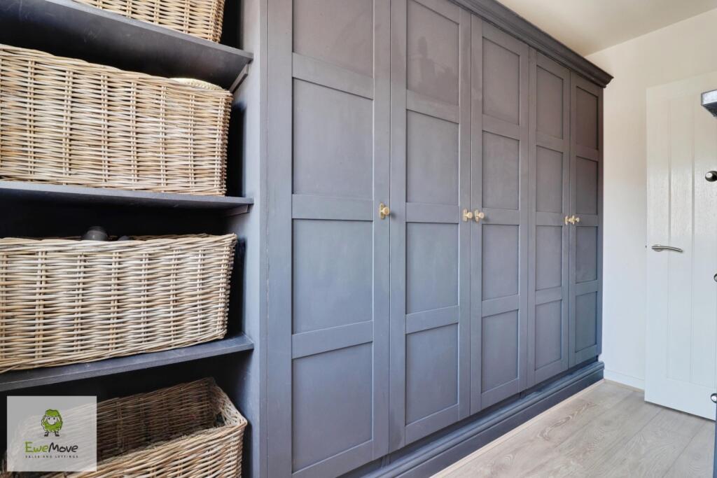 Bed 3 - EweMove Cannock