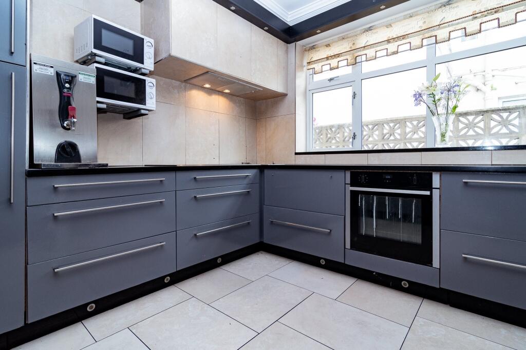 Communal Kitchen