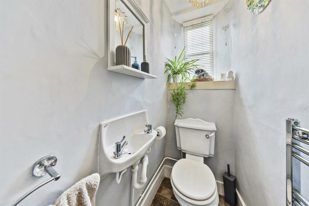 Cloakroom.jpg