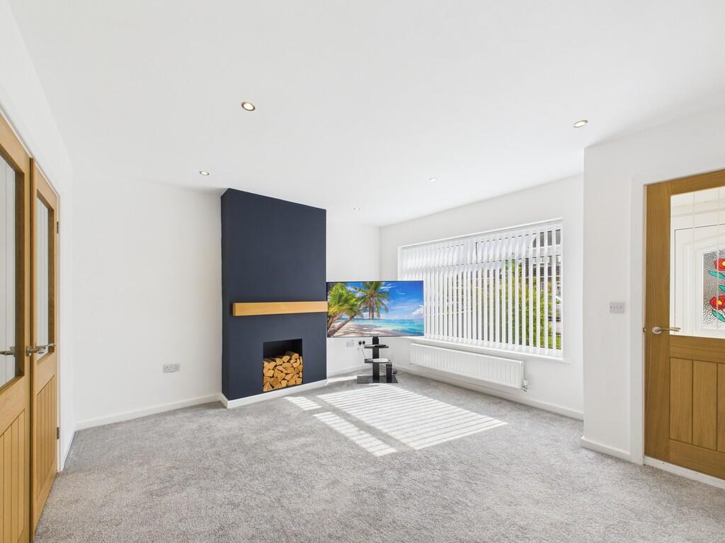 CAM01835G0-PR0298...