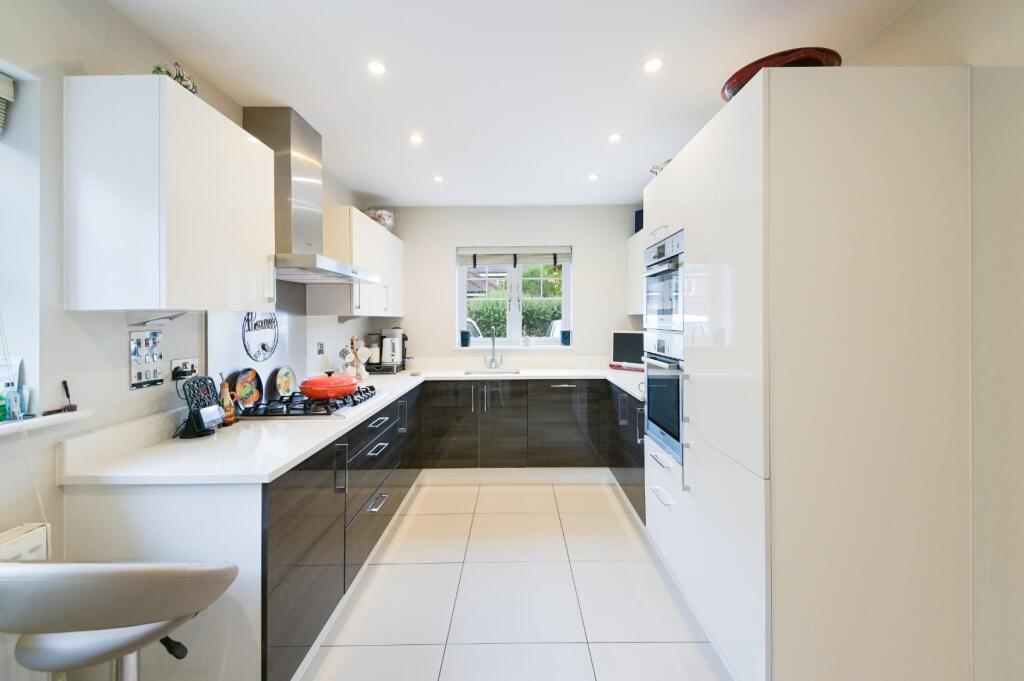 MANGGOLIA DRIVE, (6).jpg