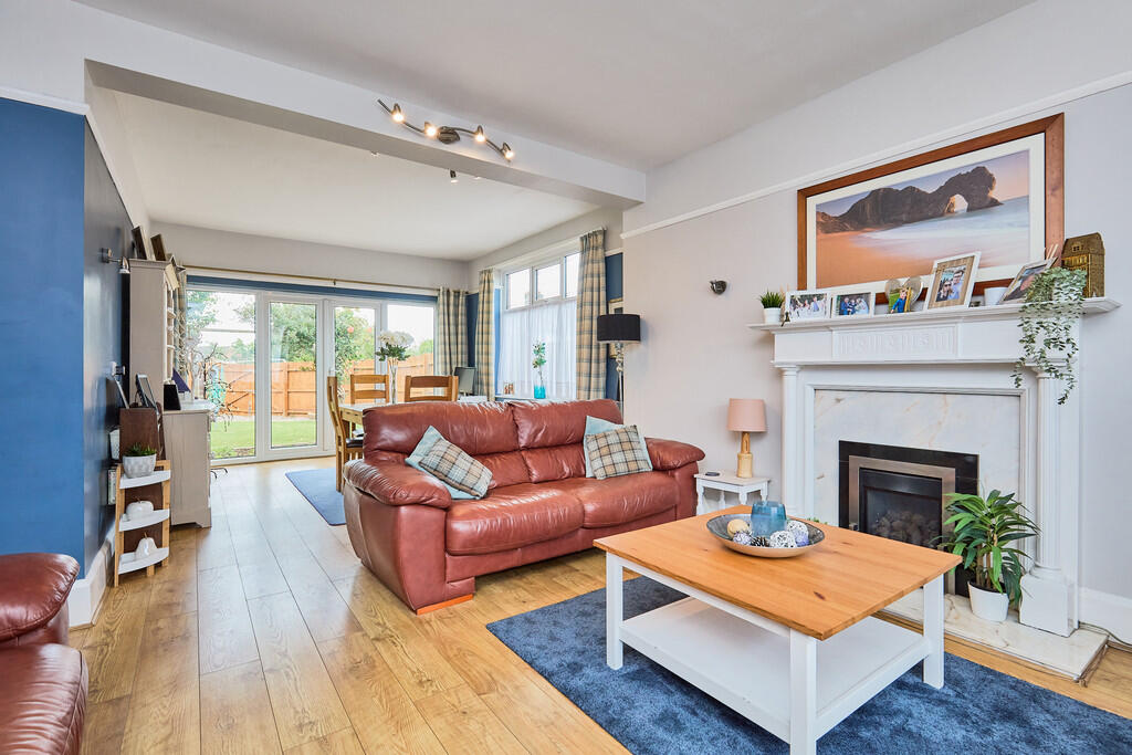 Edward Knight 202...