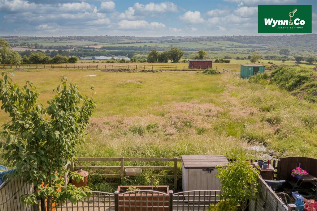 31 Devon Grove-1034L.jpg