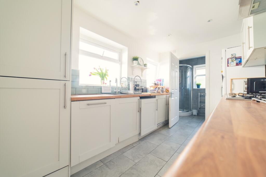 Call 02920_454555 to secure your viewing_10