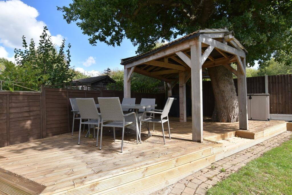 Patio / Decking