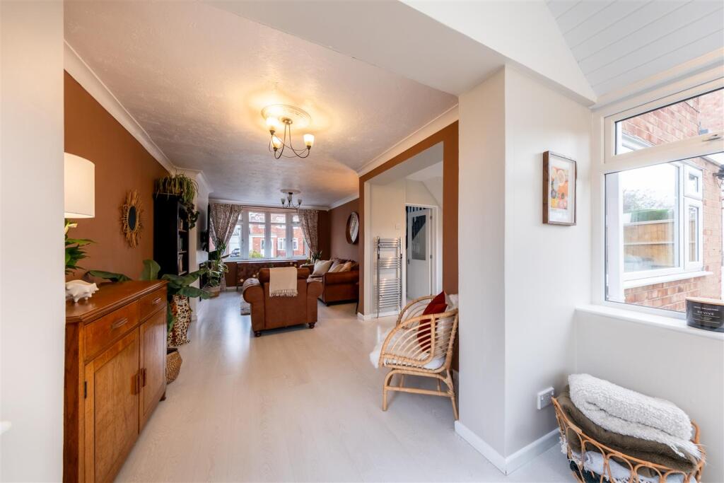 24 Limewood Crescent-009.jpg