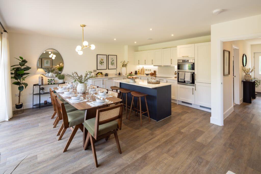 Kitchen/Dining