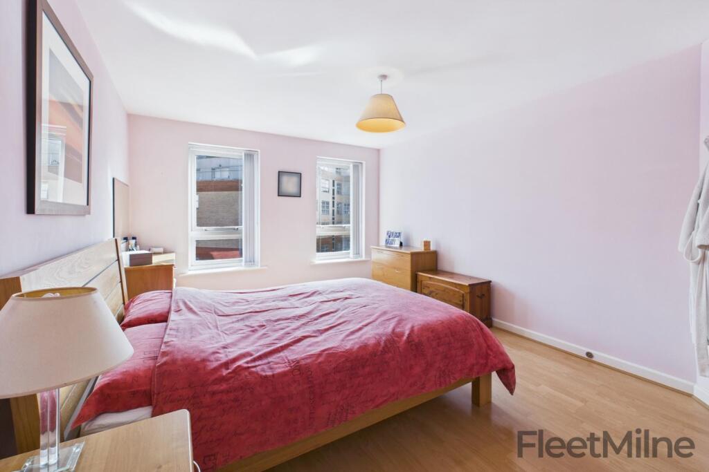 Main bedroom