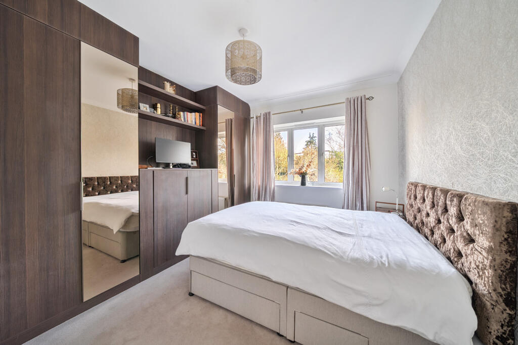 1394641-21-694bcf...