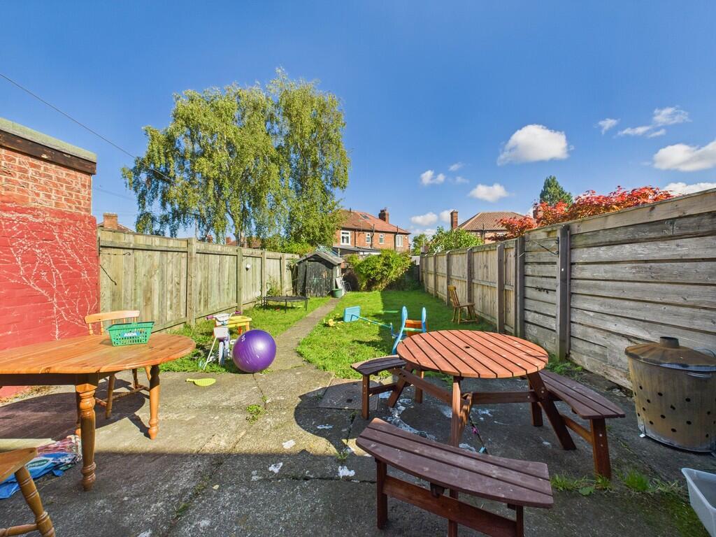 CAM01835G0-PR0306...