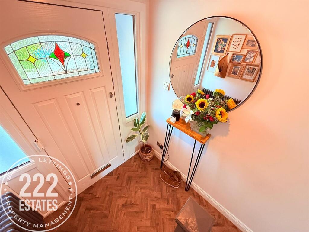 PHOTO-2025-08-15-12-54-41 (12).jpg