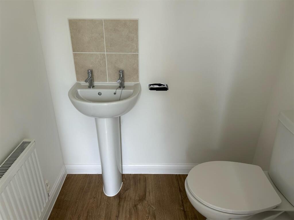 cloakroom.jpg
