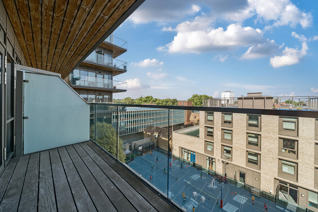 1311727-2-6851836...