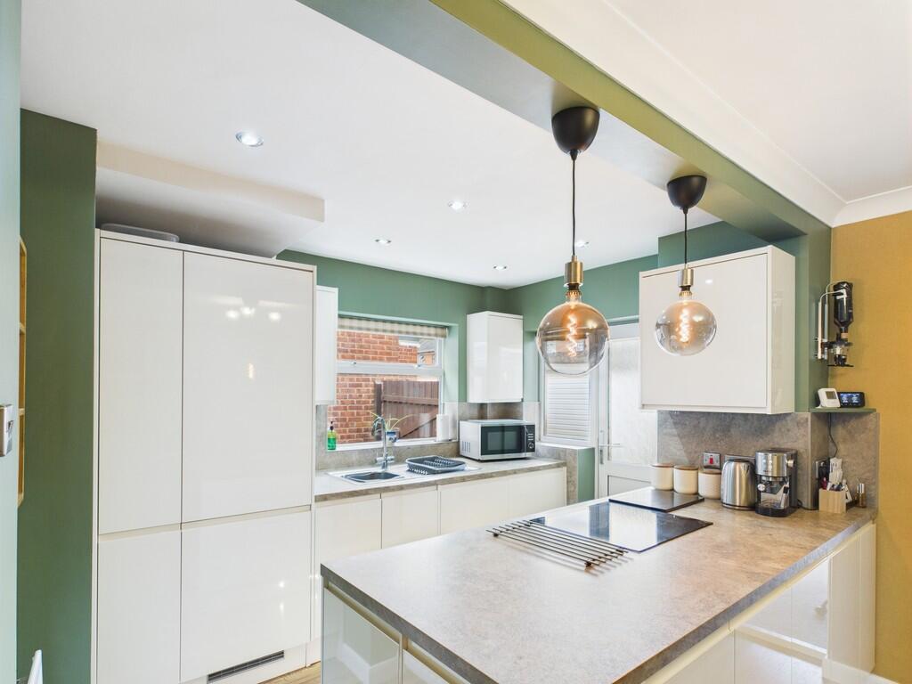 CAM01835G0-PR0264...