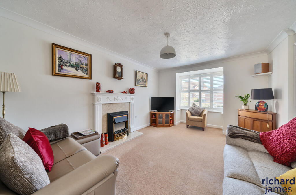 cb24bb2d185542ababdd6a1c620b5032