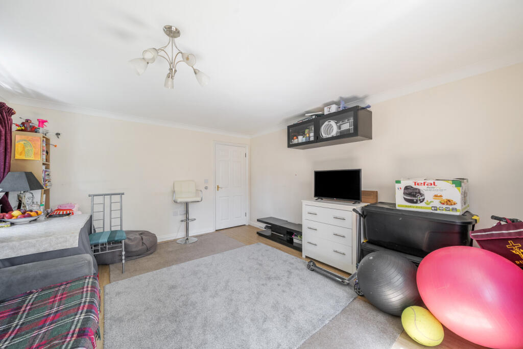 18-681b46899cf99-...