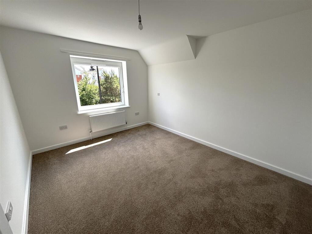 bedroom one.jpg