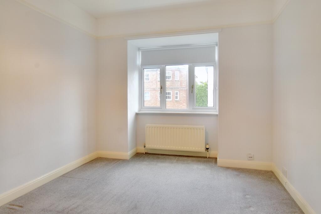 3.bedroom.jpg