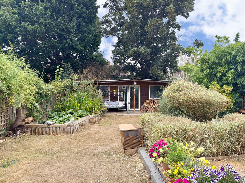 Garden (2)