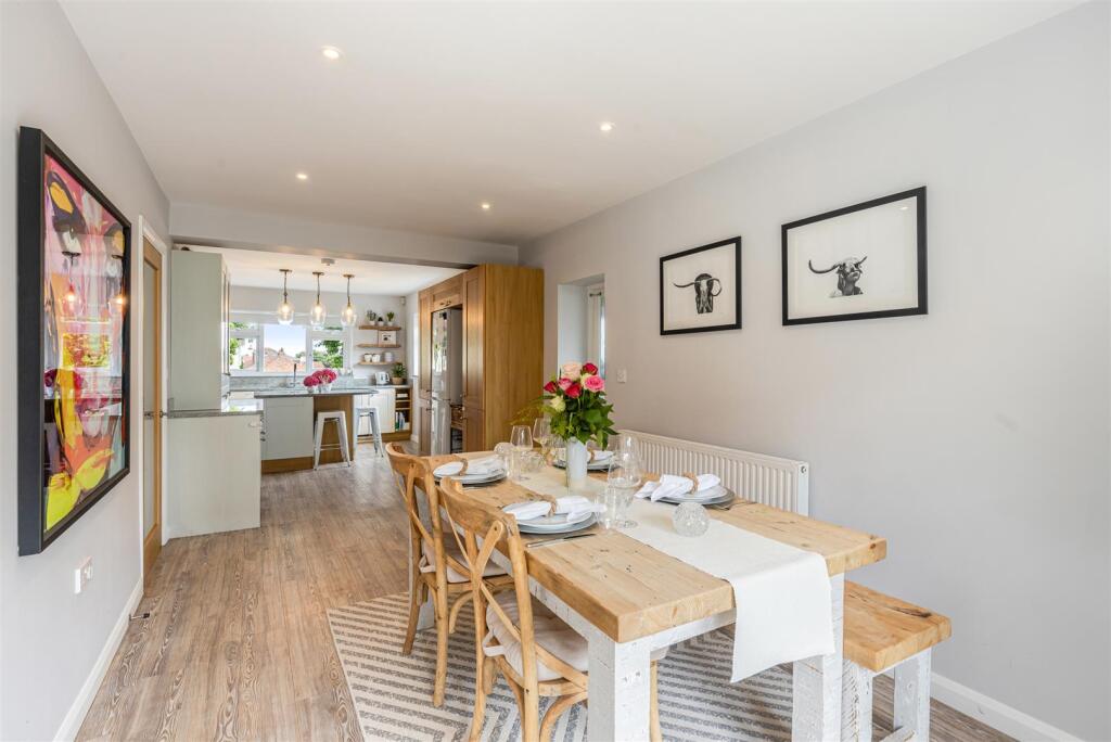 A14 - 20 Oxlea Close Torquay - 250714.jpg