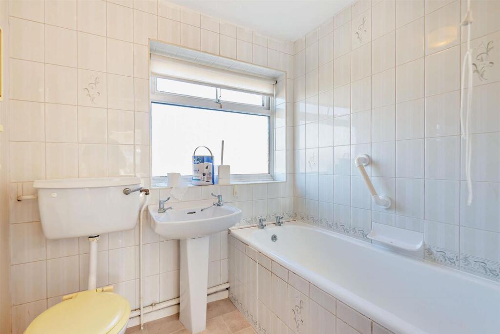 8643327-interior16-800.jpg