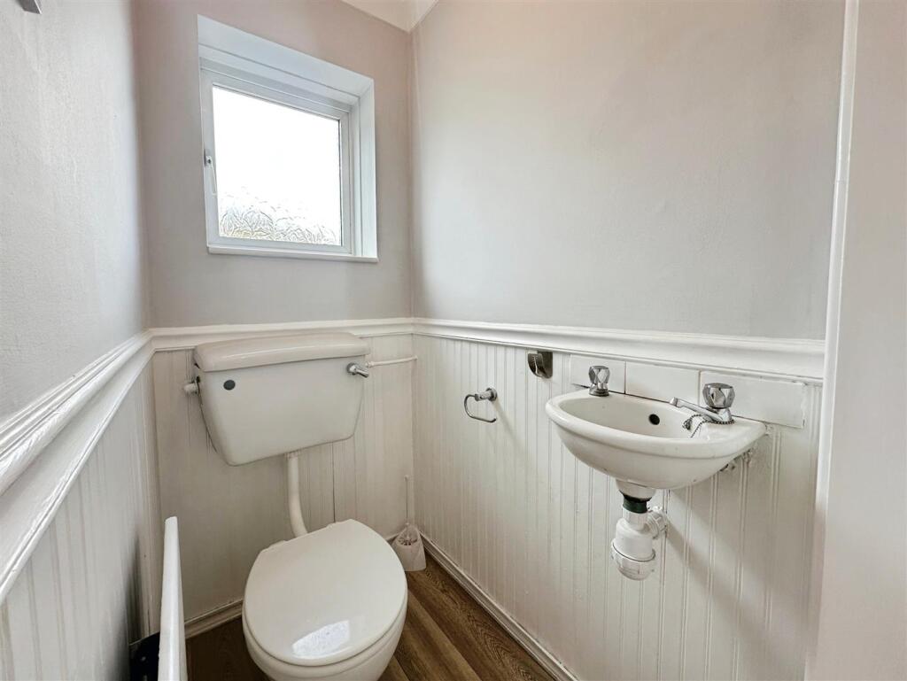 d7d149e9--4943-B46E-5C8E90C04989-11963-000003681BE