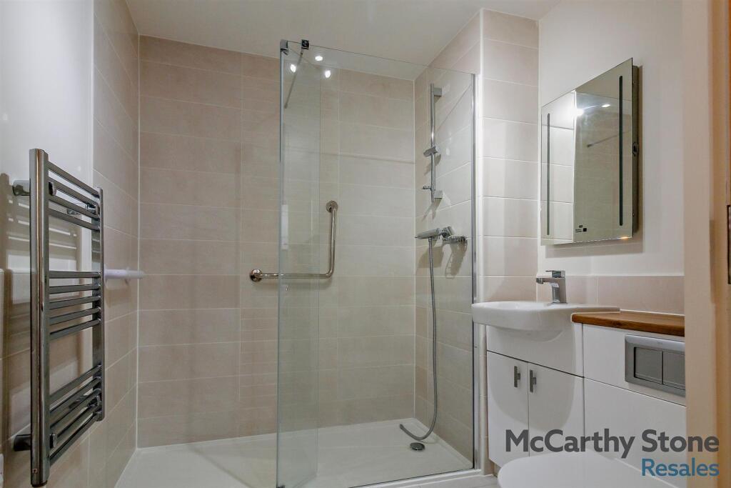 8647187-interior03-800.jpg