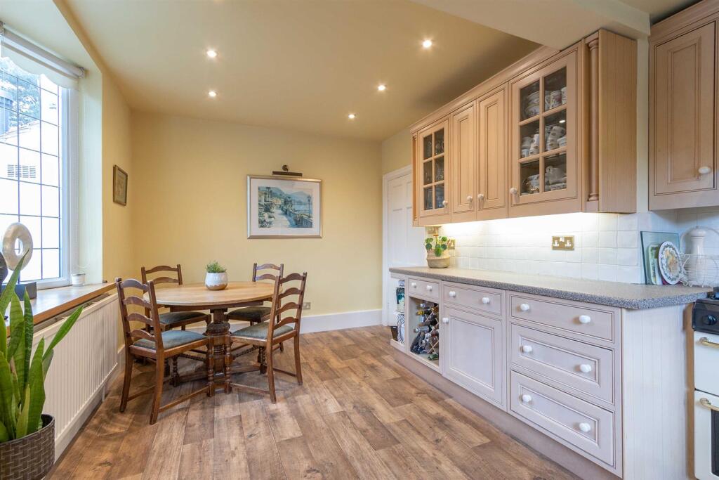 Bilton Rise, Rugby (13).jpg