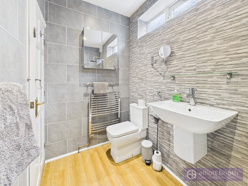 Ground Floor Show...