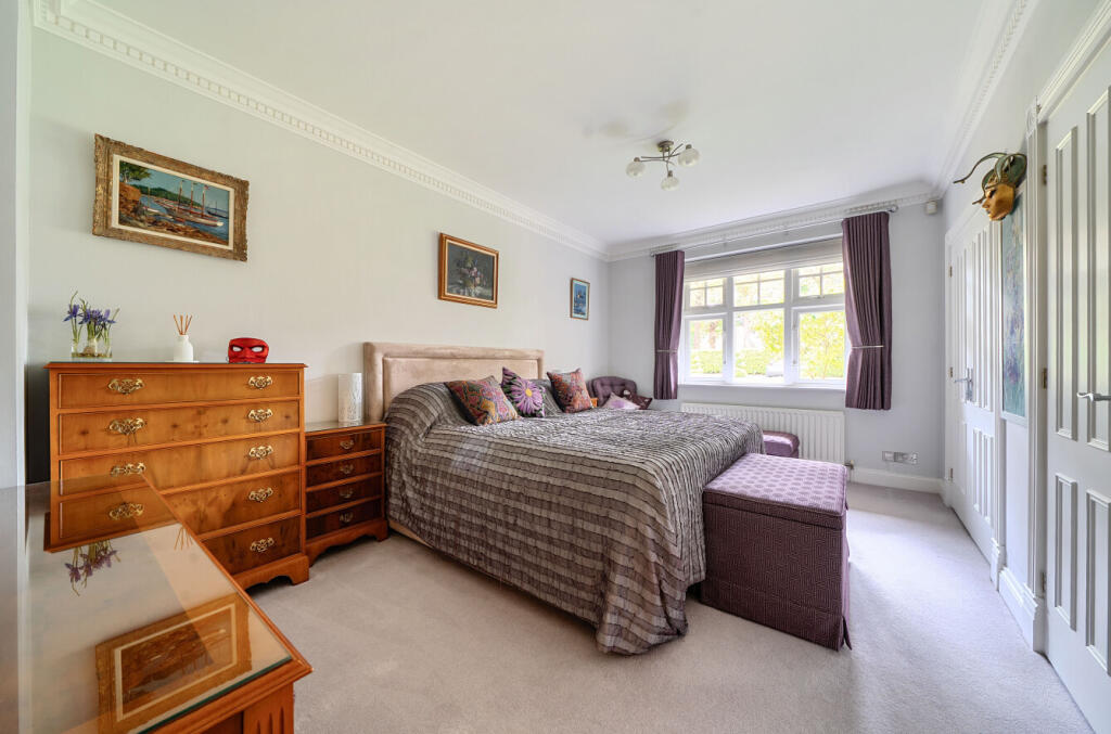 1339773-20-68a733...