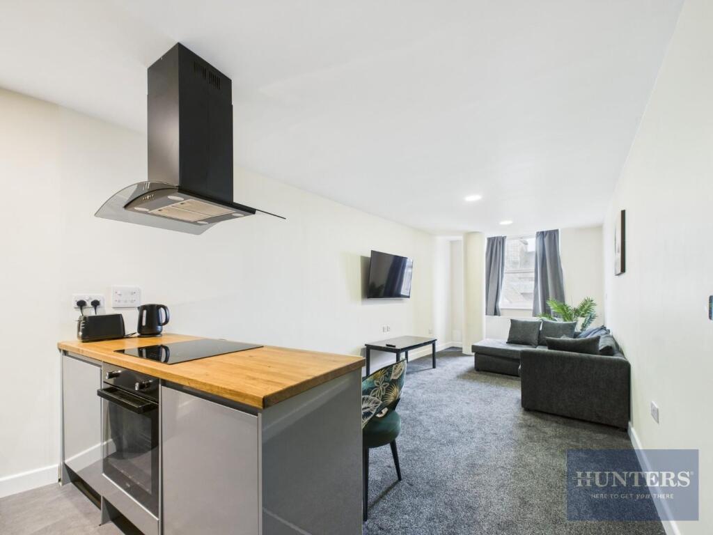 Kitchen / Living Room