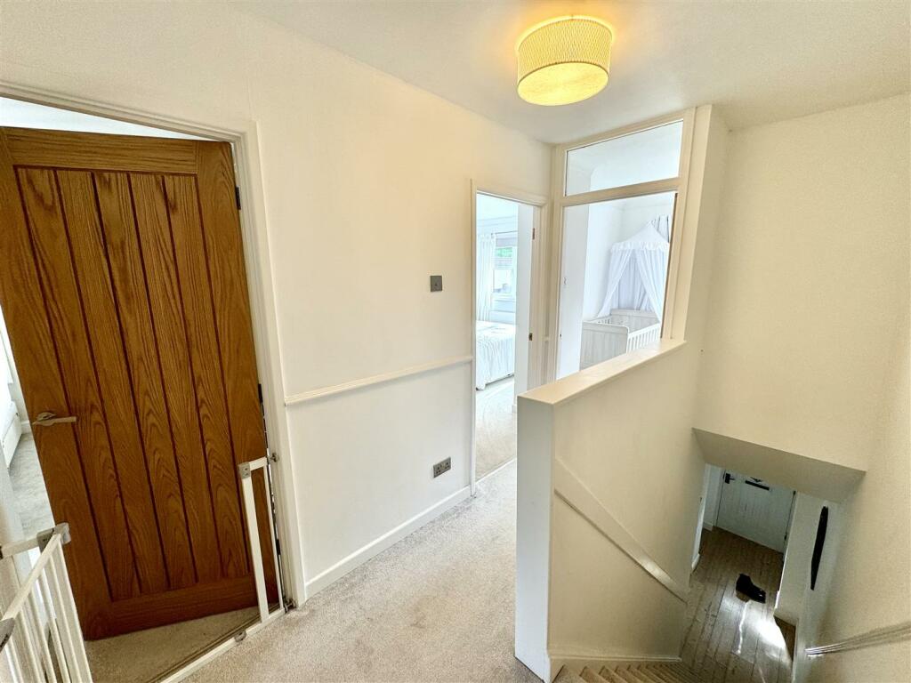 FIRST FLOOR STAIRS AND LANDING