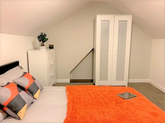 Room 5 SR1