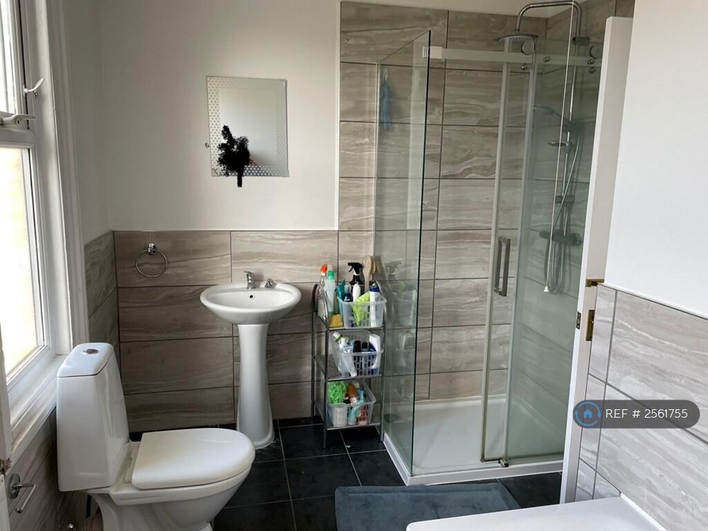 First Floor Bathroom