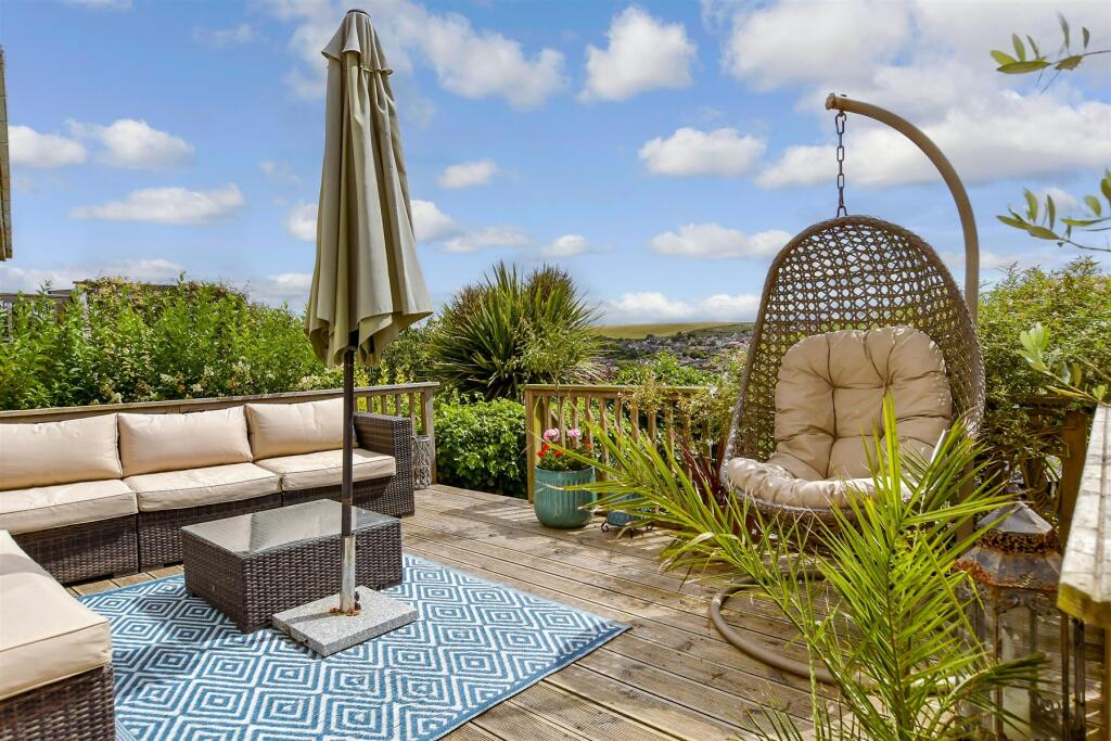 External Lifestyle Photograph