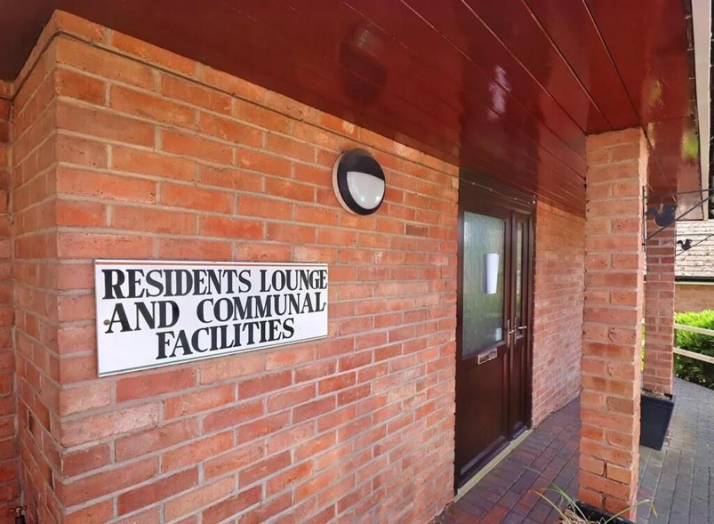 Communal Lounge.jpg