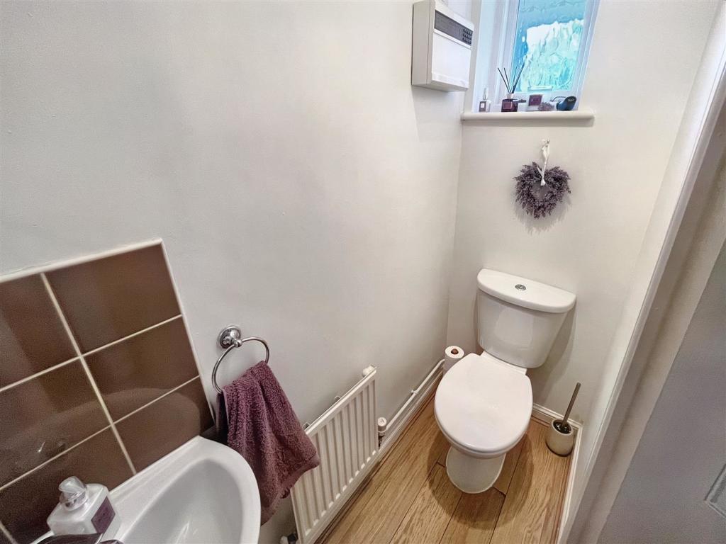 Ground Floor WC.jpg