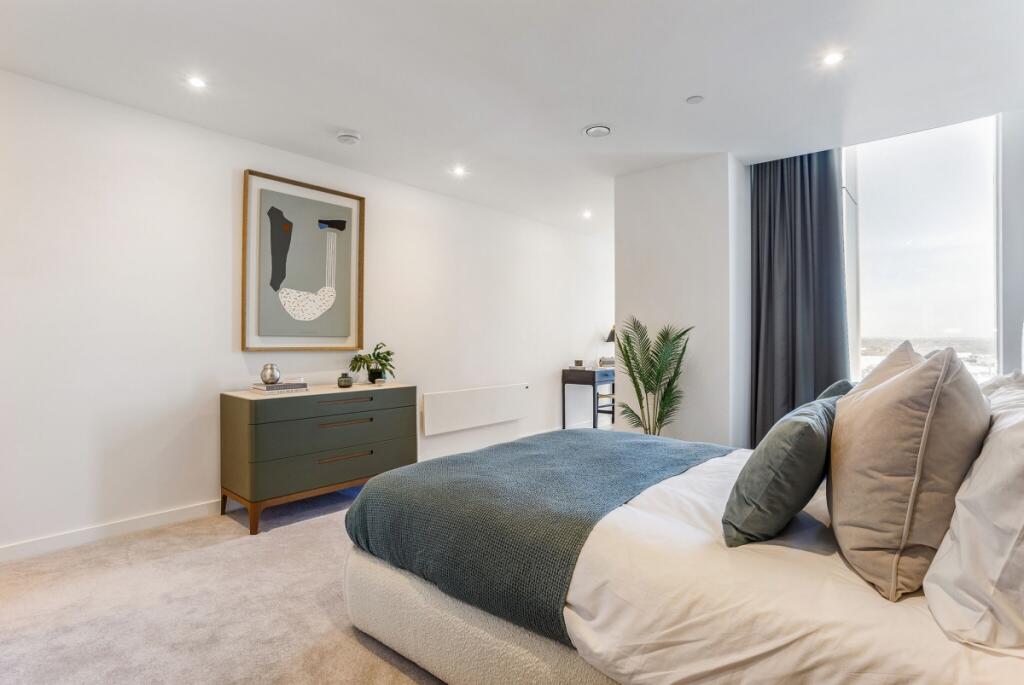82480_Apartment 2...