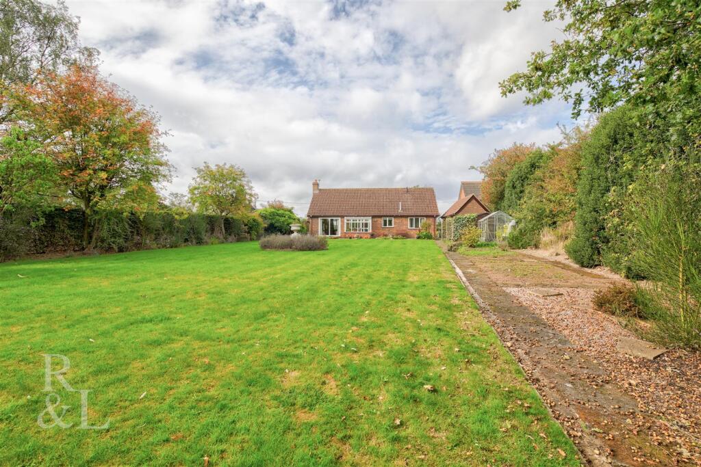 16 Ashby Road (5).jpg