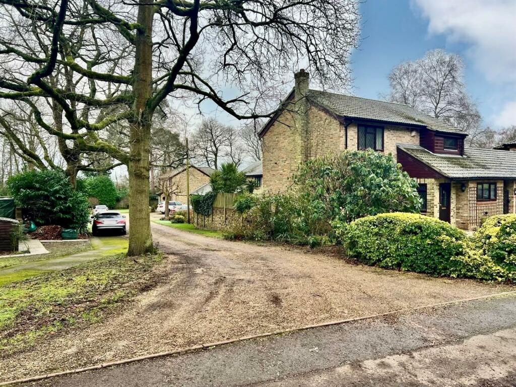 Entry to Private Road