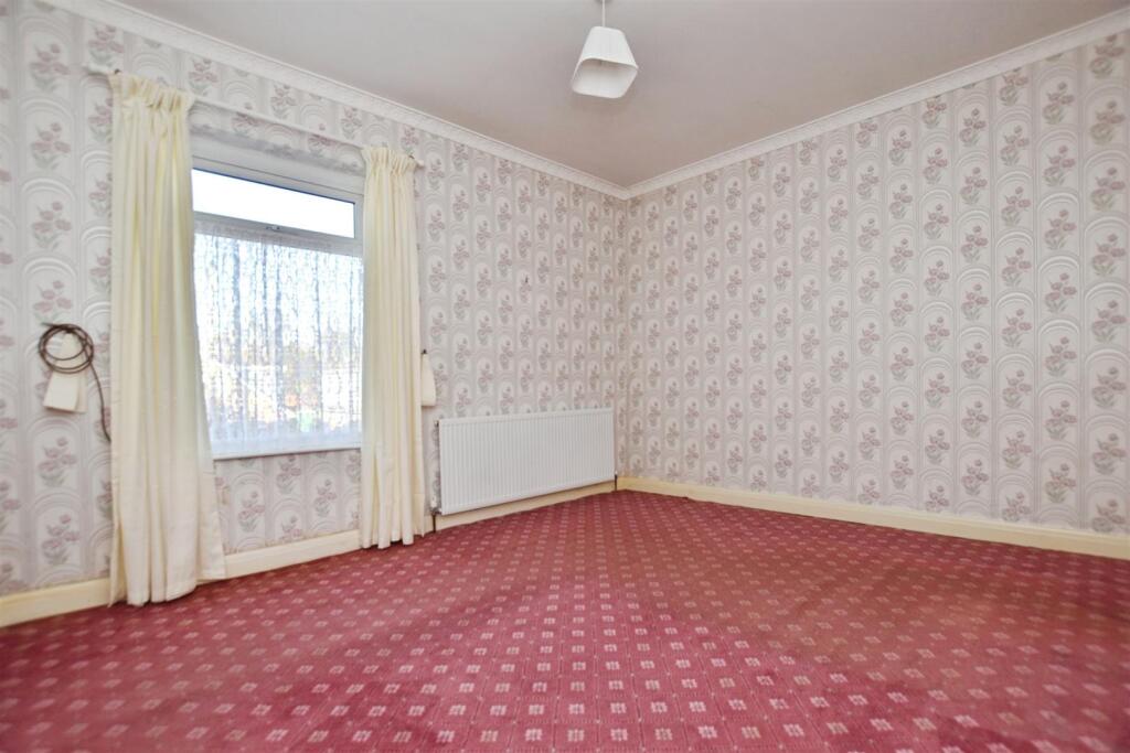 47619f35-bed 201 20b.JPG
