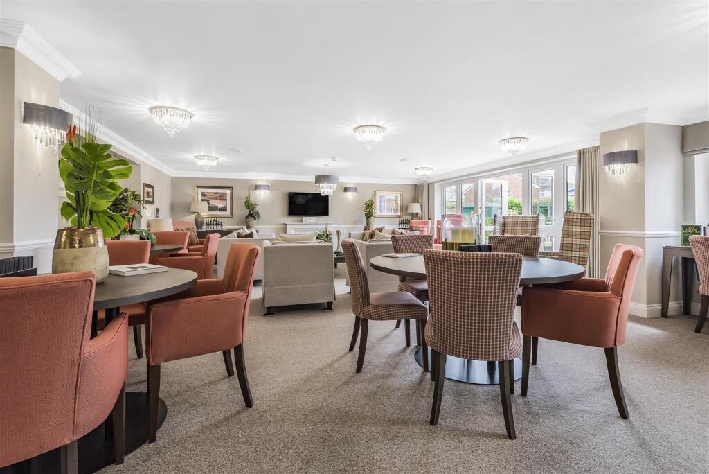 Owners Lounge (3).jpg