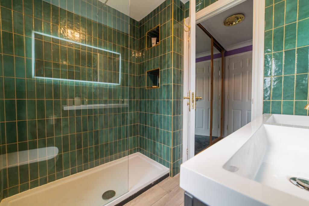 Award-winning Media team on EVERY Listing_36