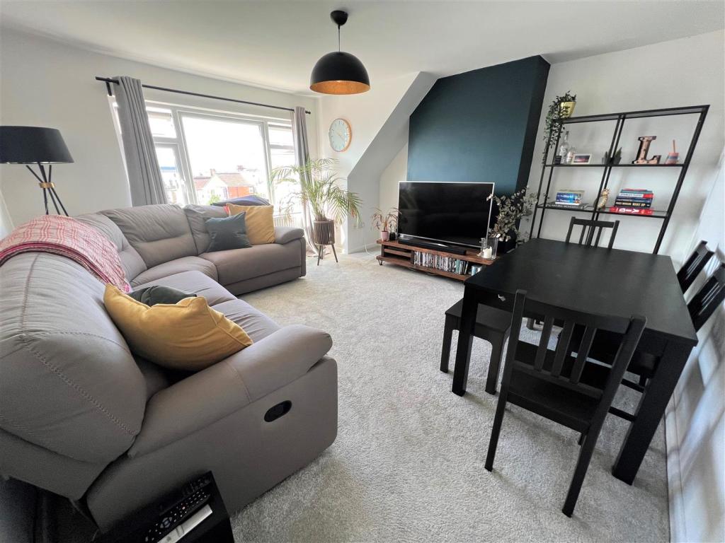 Living Room.jpg