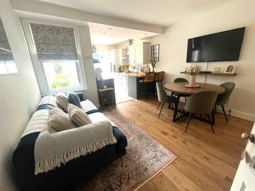 dining room and kitchen.jpeg