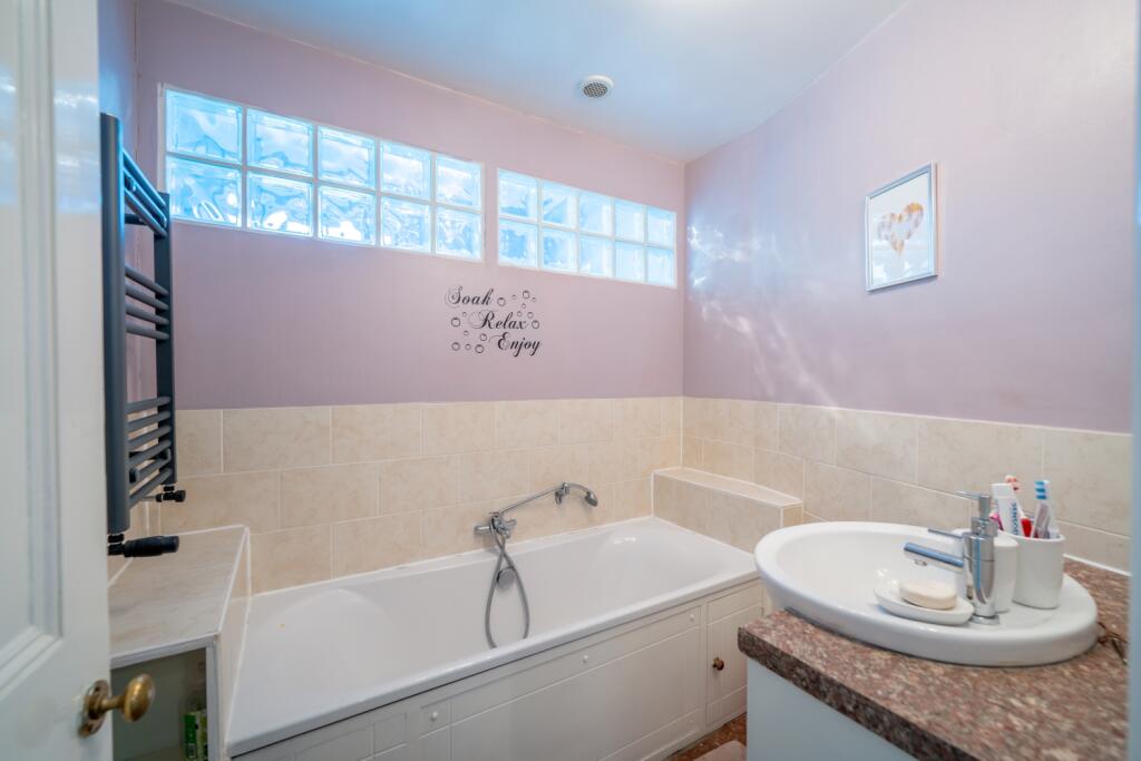 20230619101645 - 74A02669-HDR - _