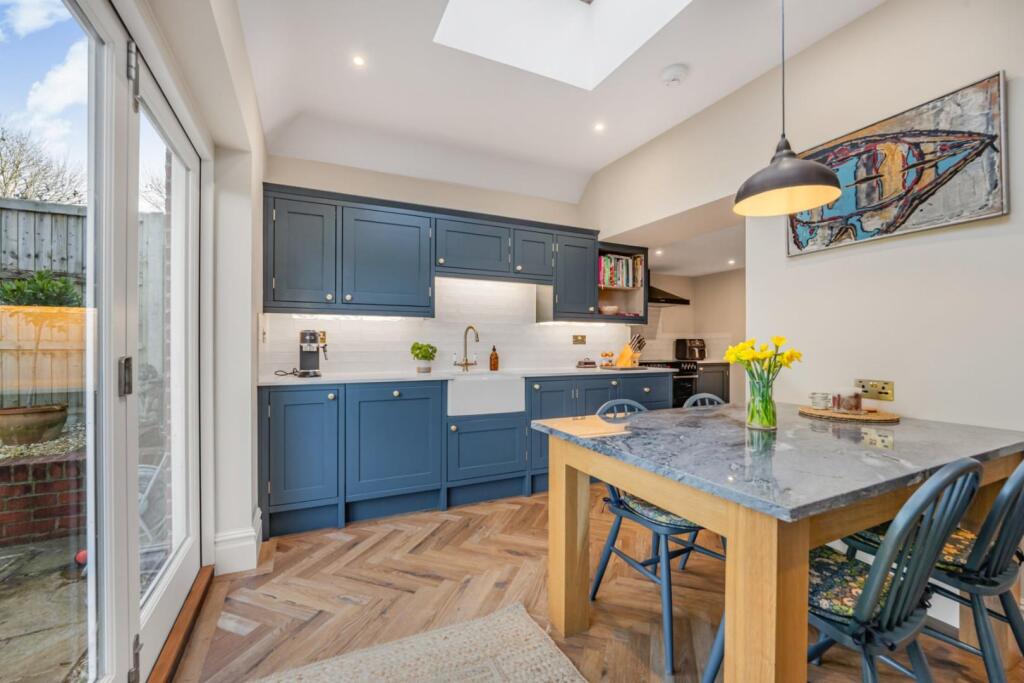 Breakfast Kitchen.jpg