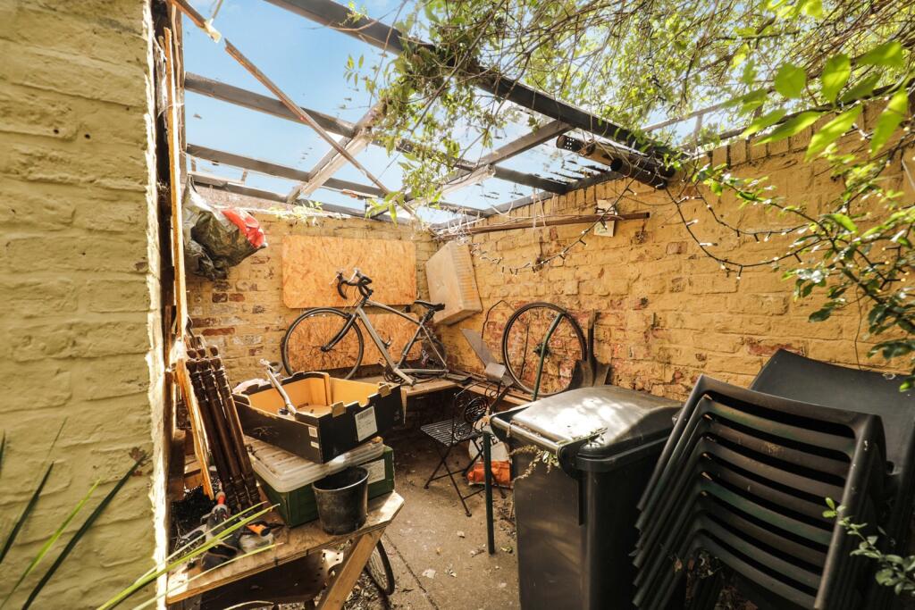 Courtyard (1)
