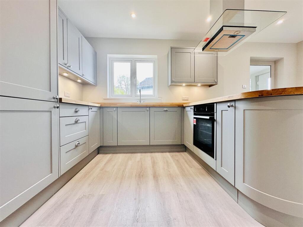 Kitchen/Diner/Family Room