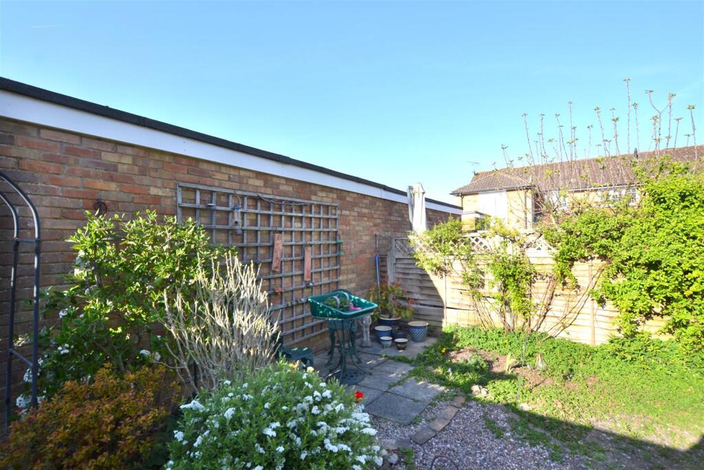 Garden 2 .JPG